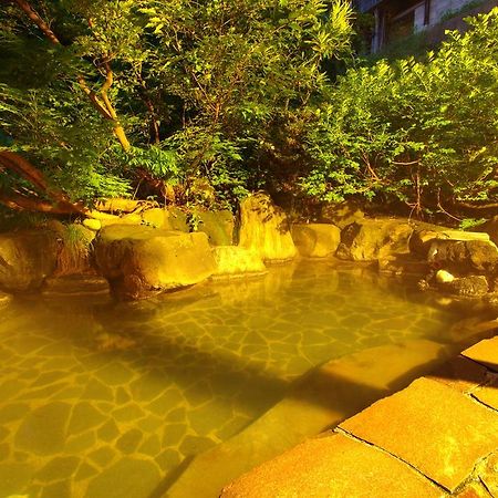 ホテル 松之山温泉　和泉屋 十日町市 エクステリア 写真