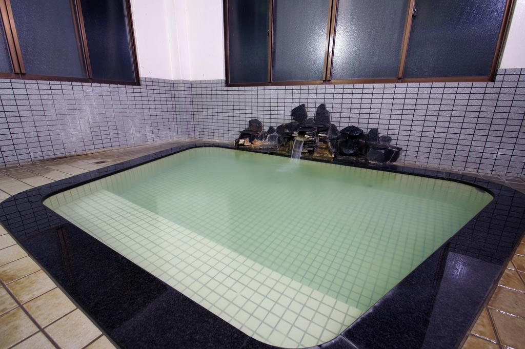 ホテル 松之山温泉　和泉屋 十日町市 エクステリア 写真