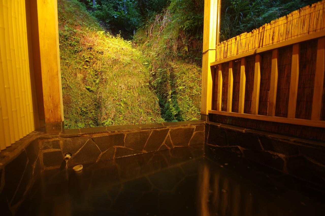 ホテル 松之山温泉　和泉屋 十日町市 部屋 写真